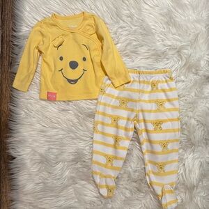 Disney Baby Winnie the Pooh Yellow 2pc Outfit Set 3-6M Unisex Infant‎